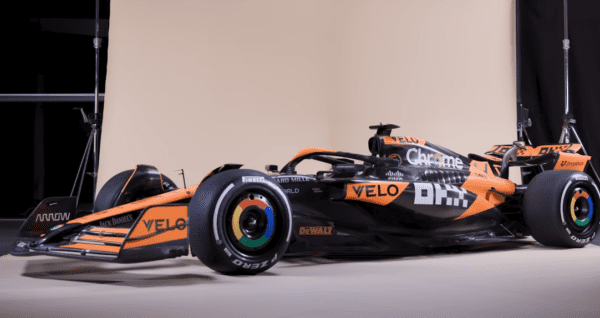 mclaren mcl38