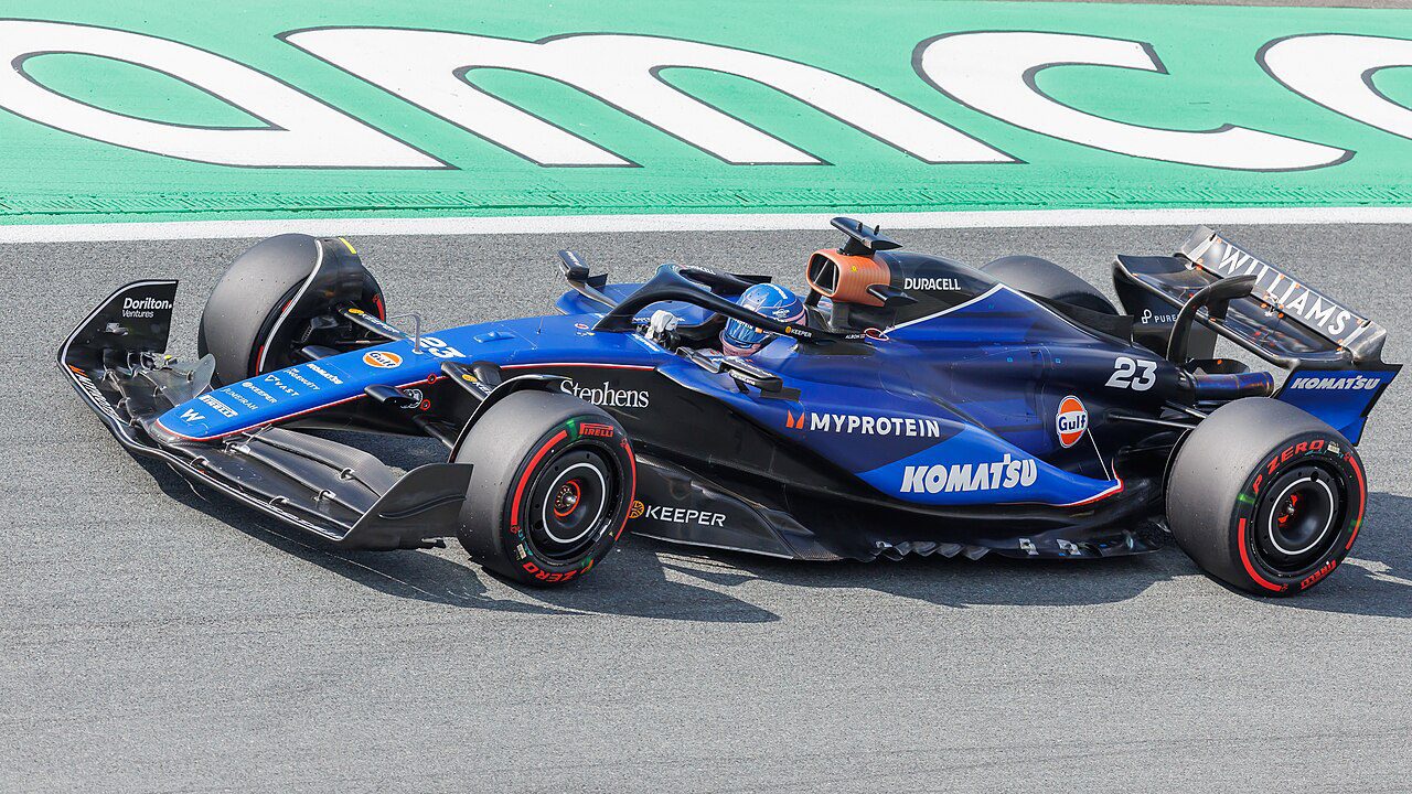 Carlos Sainz’s rijstijl en het potentieel om Williams in 2025 te veranderen