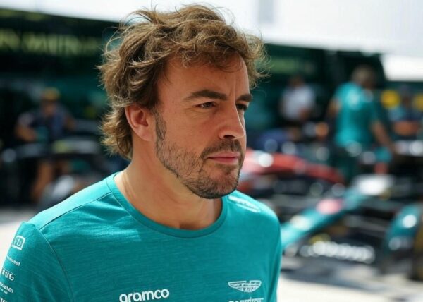 Fernando Alonso Aston Martin