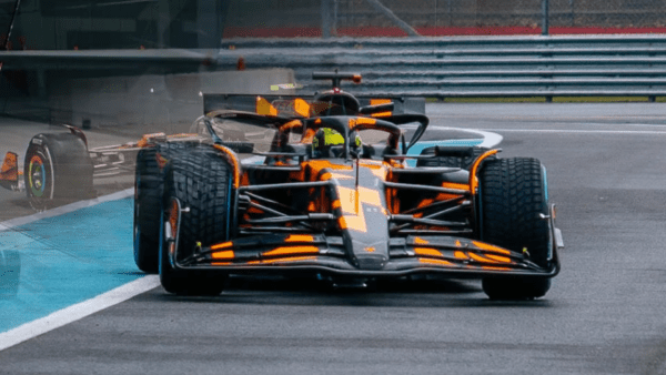McLaren MCL39