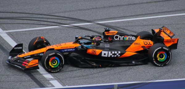Mclaren Oscar Piastri