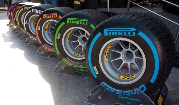Pirelli Banden