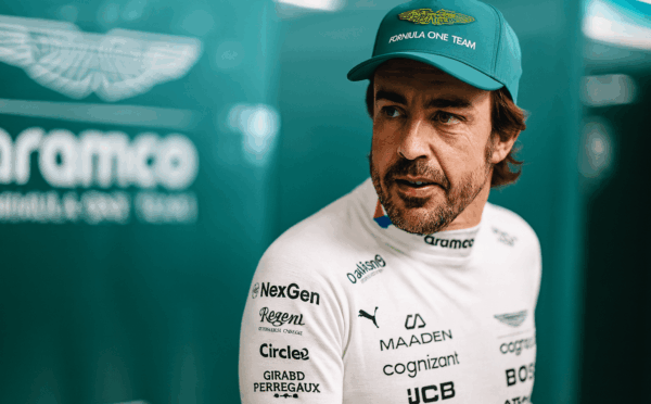 Fernando Alonso Aston Martin