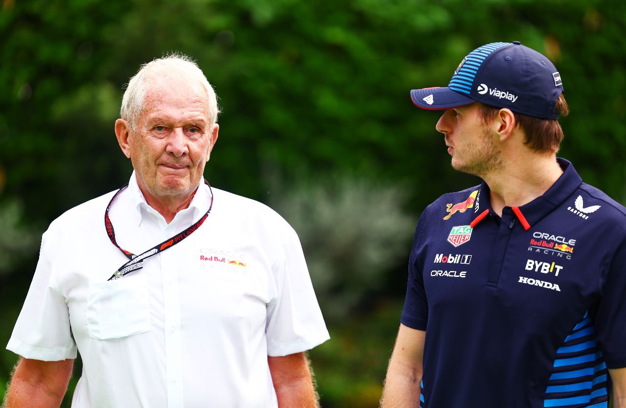 Sebastian Vettel in gesprek met Red Bull over opvallende rol: ‘Marko weet ook dat zijn tijd komt’