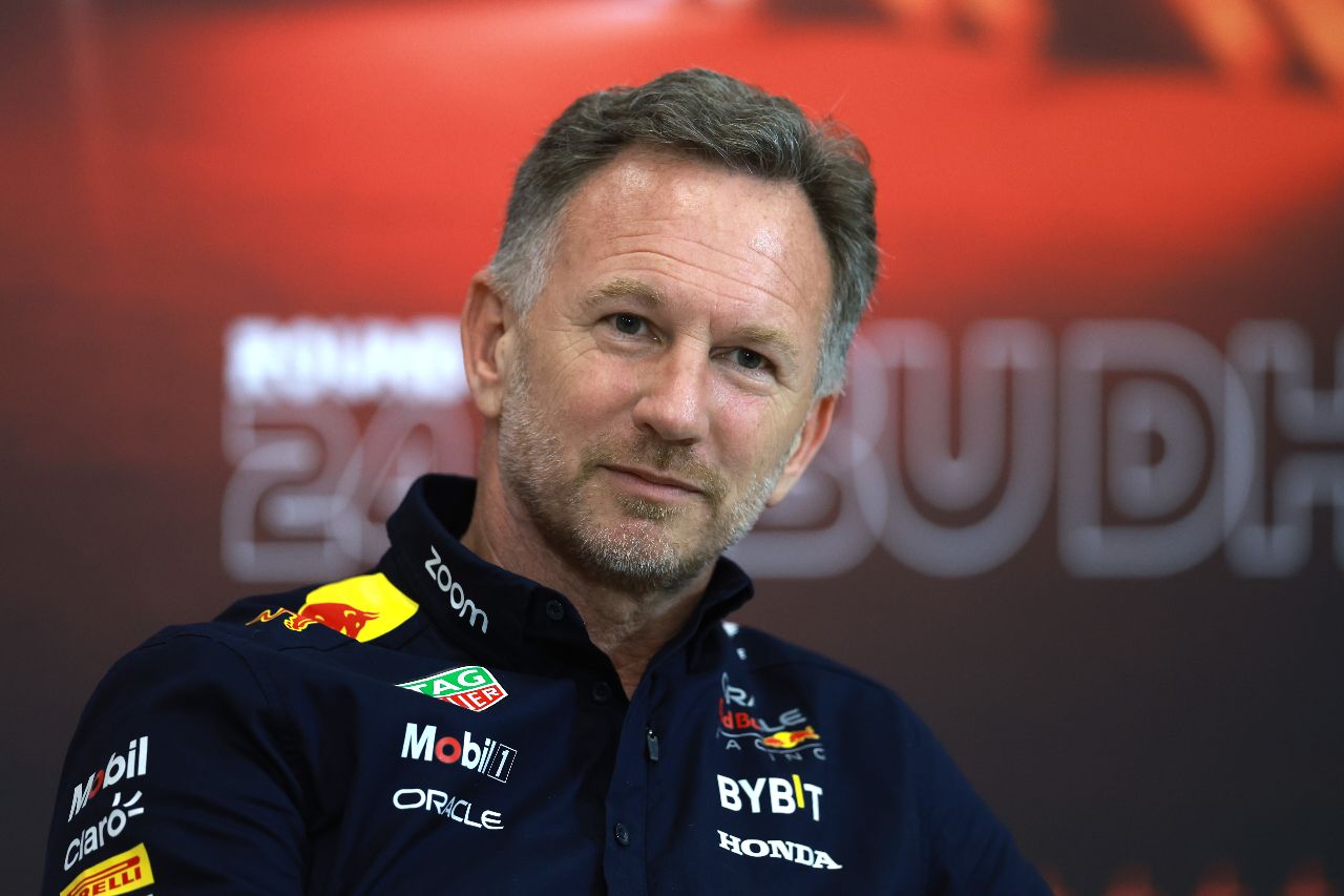 Horner verrast door Mercedes’ vasthouden aan ‘zero-pod’ concept