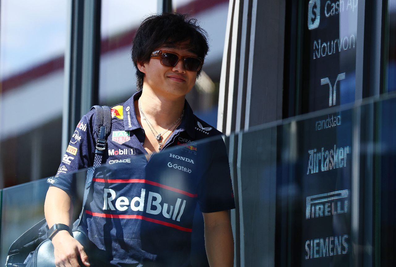 Horner en Marko overwegen Tsunoda als vervanger voor Perez