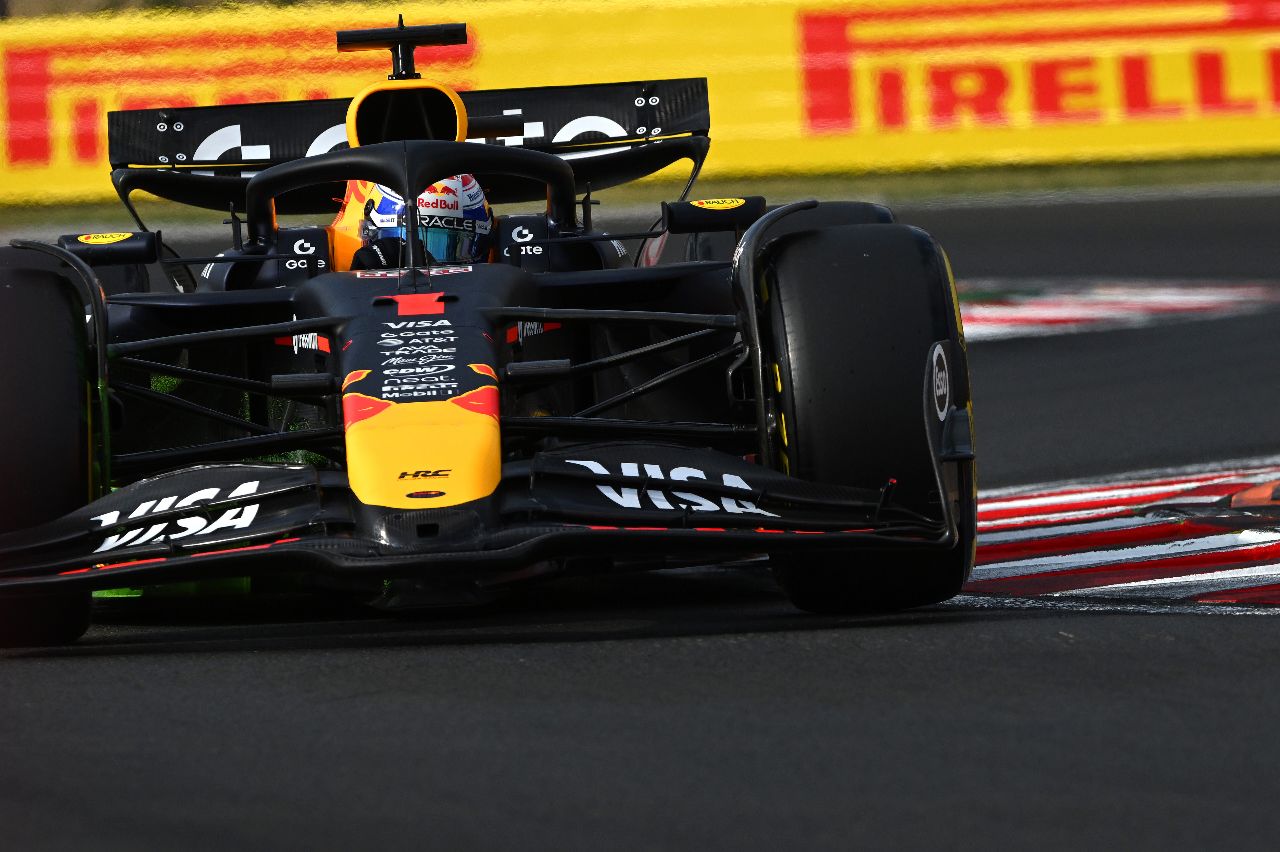 McLaren’s geheime wapen in 2024: Hoe een flexi-wing het verschil maakte