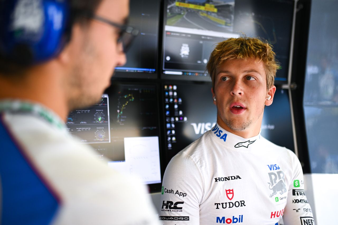 Lawson over zijn missie bij Red Bull in 2025: ‘Verstappen begrijpen via data’