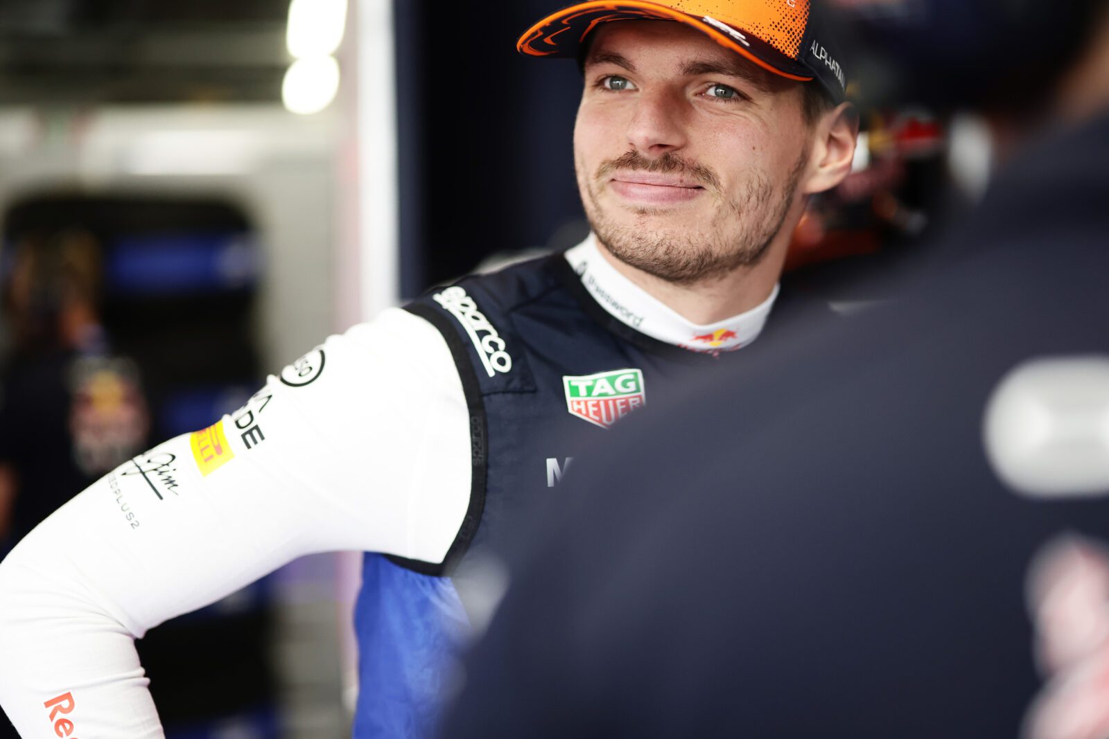 Wolff blijft Verstappen verleiden en noemt hem ‘deel van de Mercedes-familie’